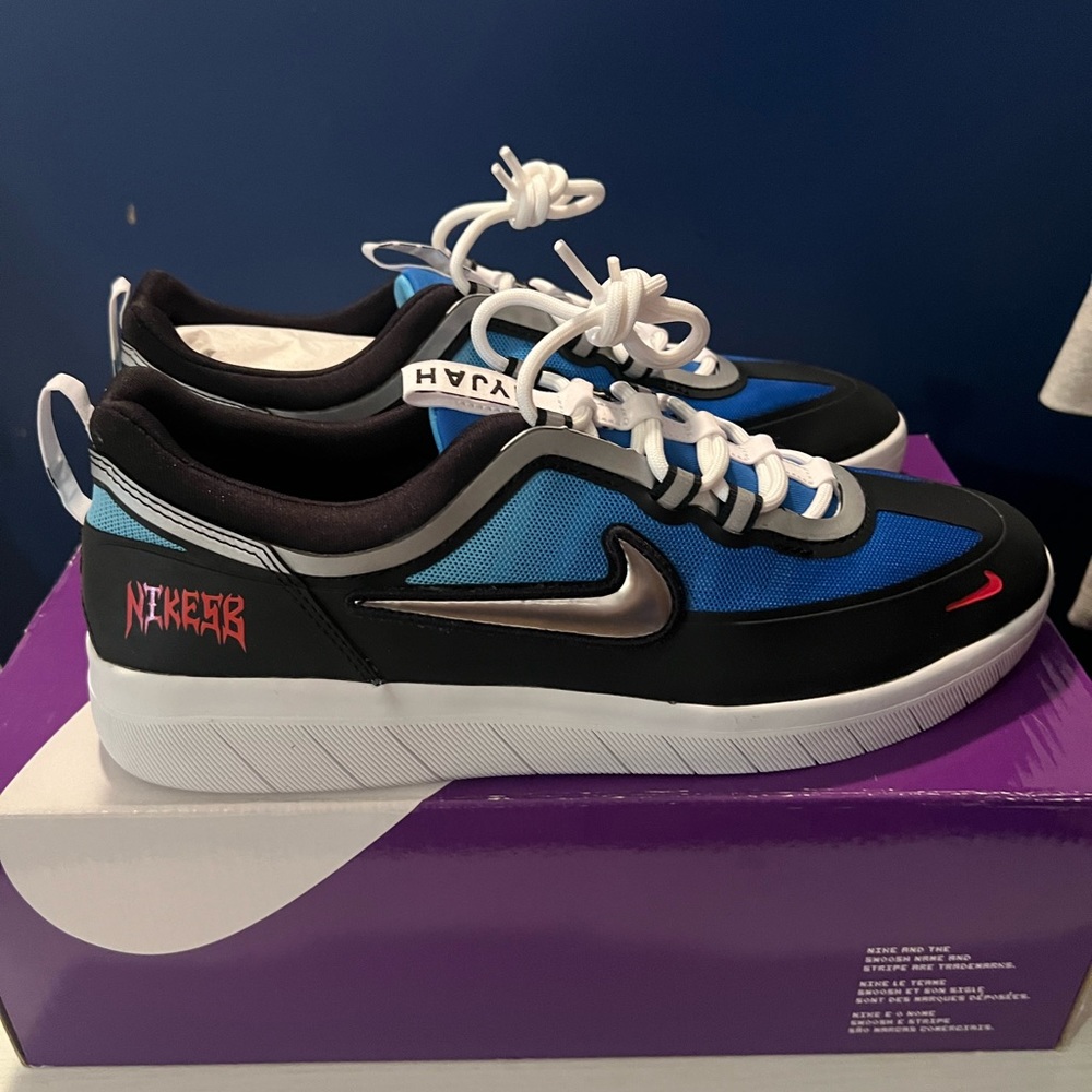 Nike SB Men’s Nyjah Free 2 PRM size 9 in Blue / Silver